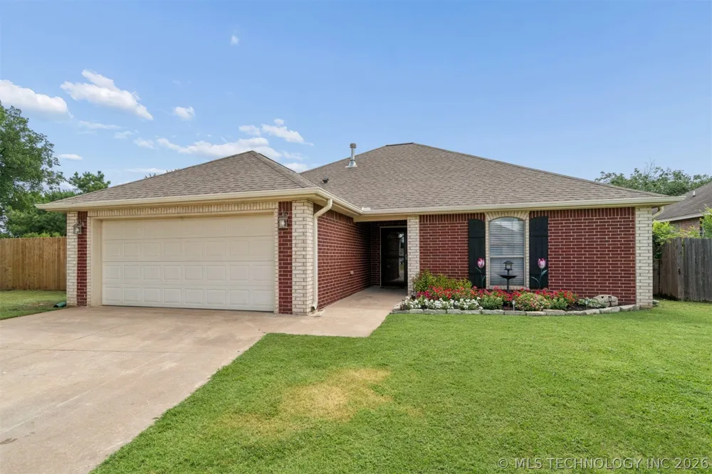 810 Tony Avenue Perkins, OK 74059