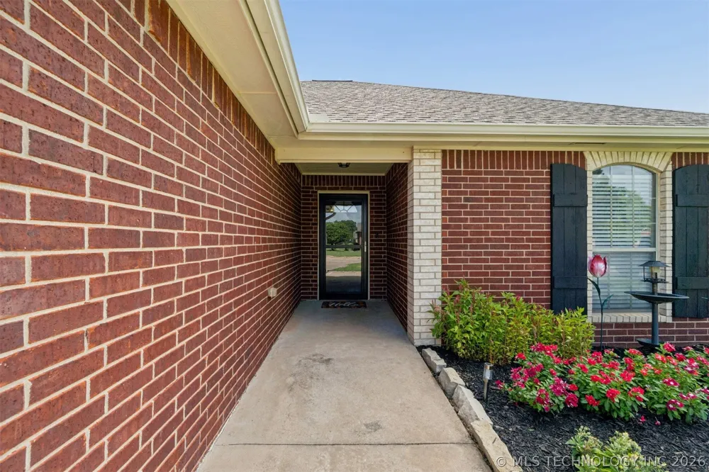 810 Tony Avenue Perkins, OK 74059