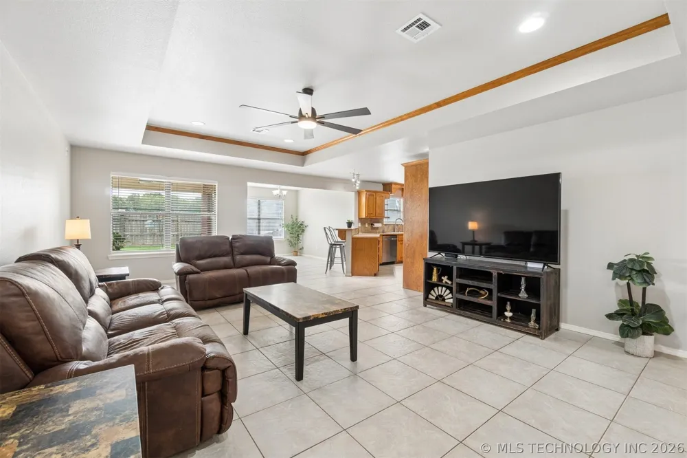810 Tony Avenue Perkins, OK 74059