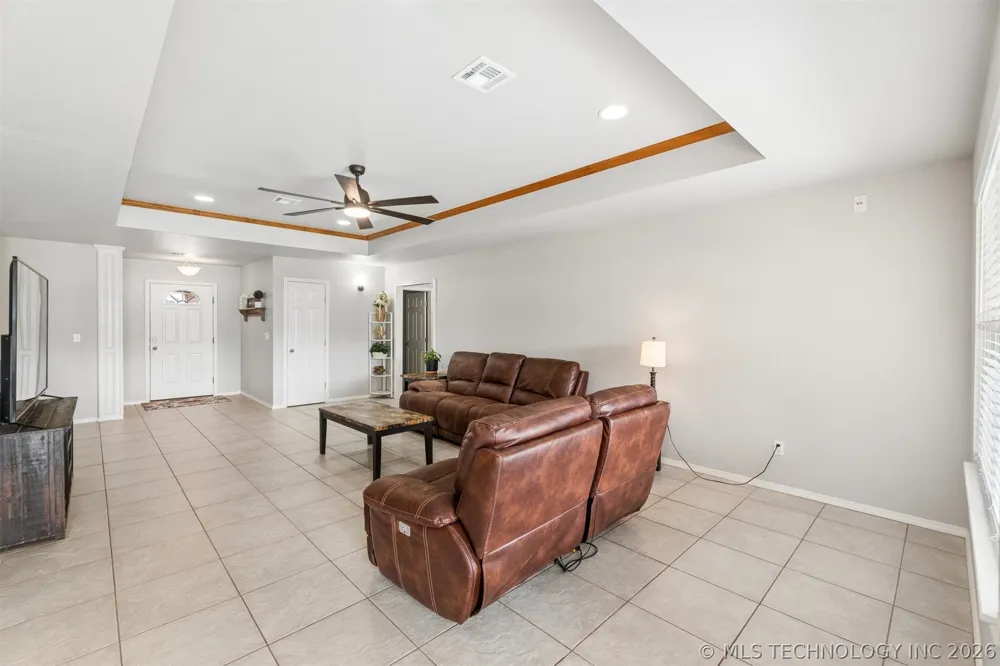 810 Tony Avenue Perkins, OK 74059