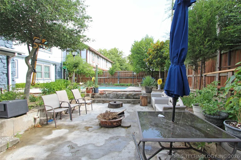9922 S 66th EastAvenue Tulsa, OK 74133