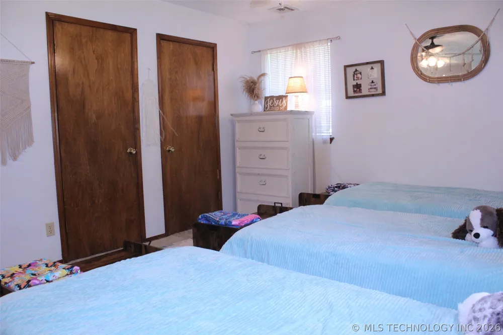 371126 E 990 ROAD Castle, OK 74833