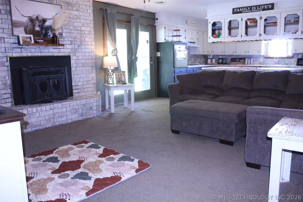 371126 E 990 ROAD Castle, OK 74833