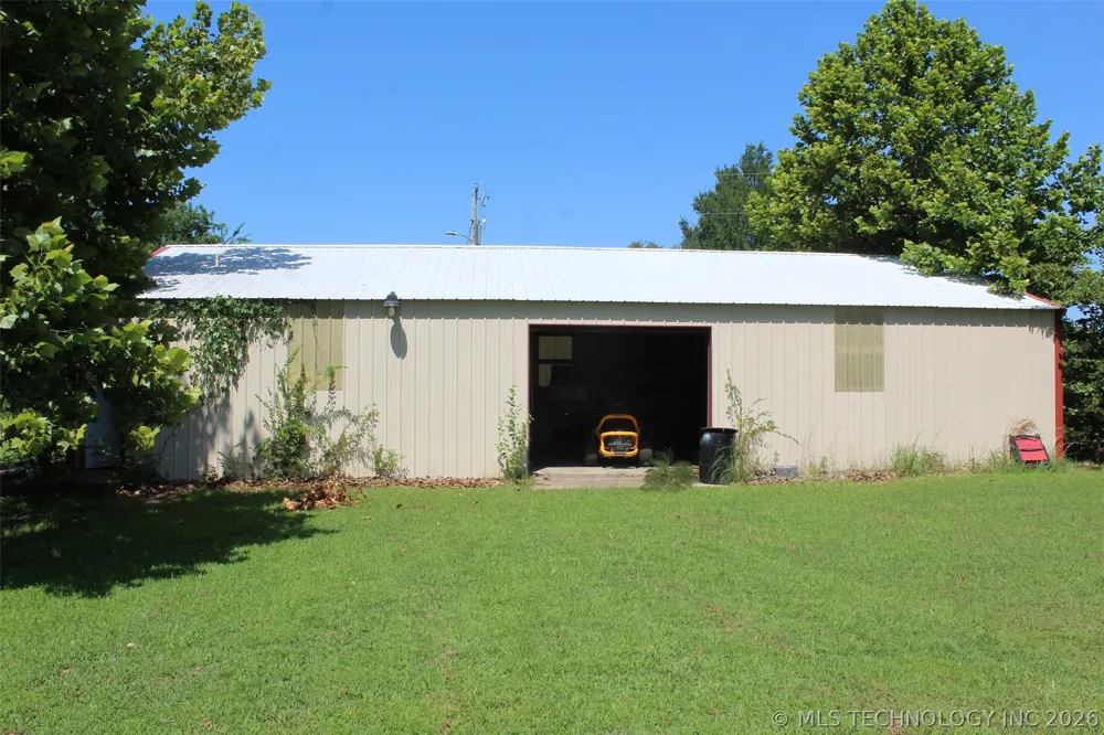 371126 E 990 ROAD Castle, OK 74833
