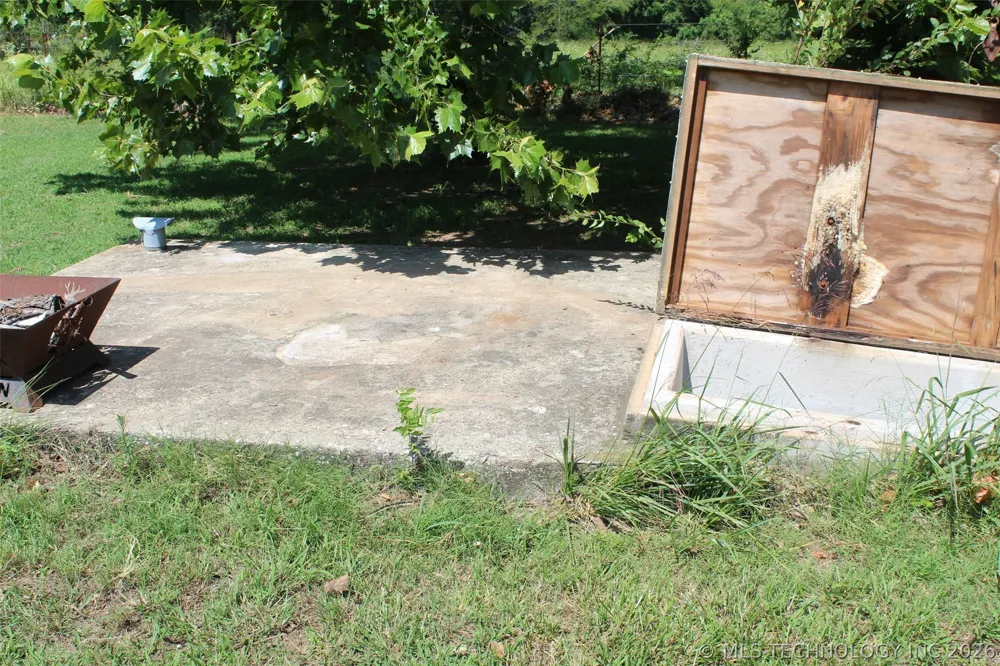 371126 E 990 ROAD Castle, OK 74833
