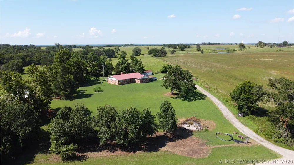 371126 E 990 ROAD Castle, OK 74833