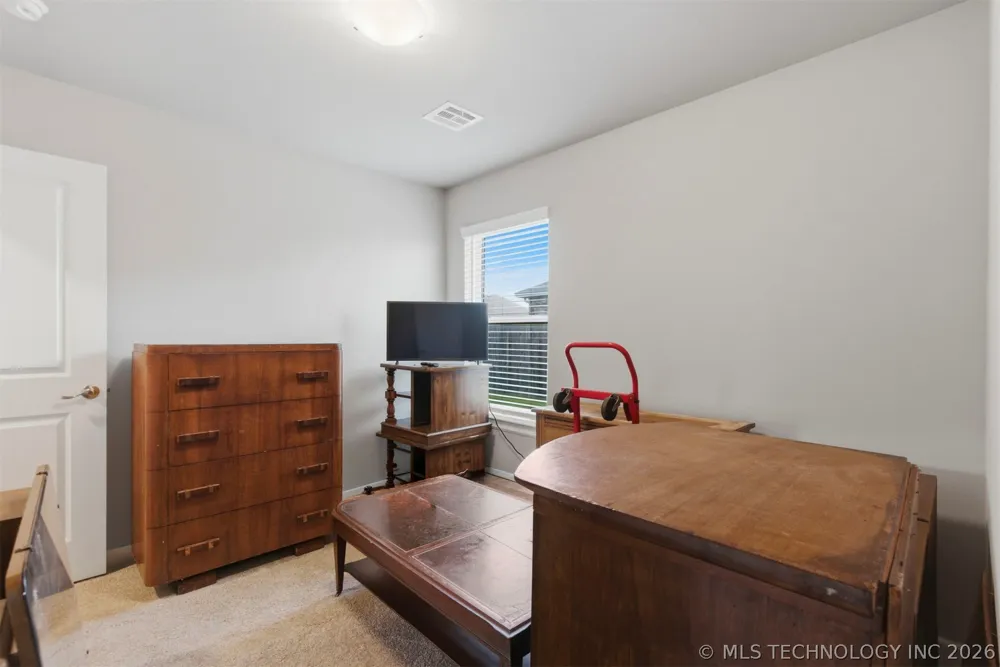 1407 E 150 STREET S Glenpool, OK 74033