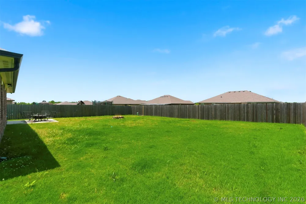 1407 E 150 STREET S Glenpool, OK 74033