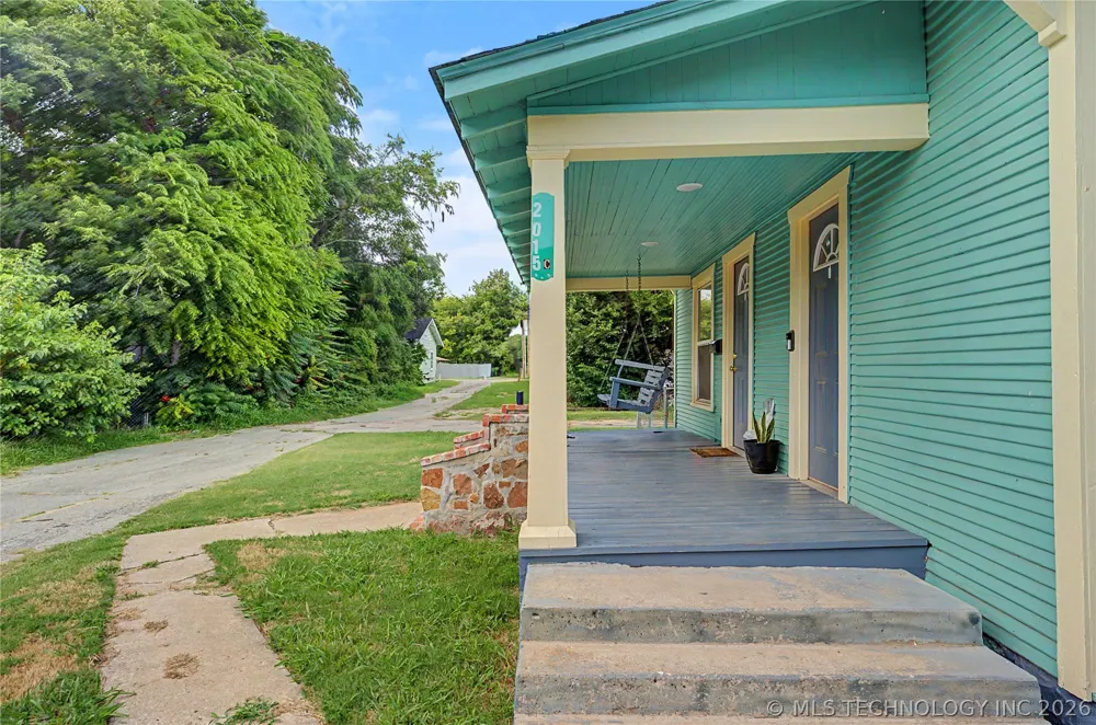 2015 E 2nd Street Tulsa, OK 74104