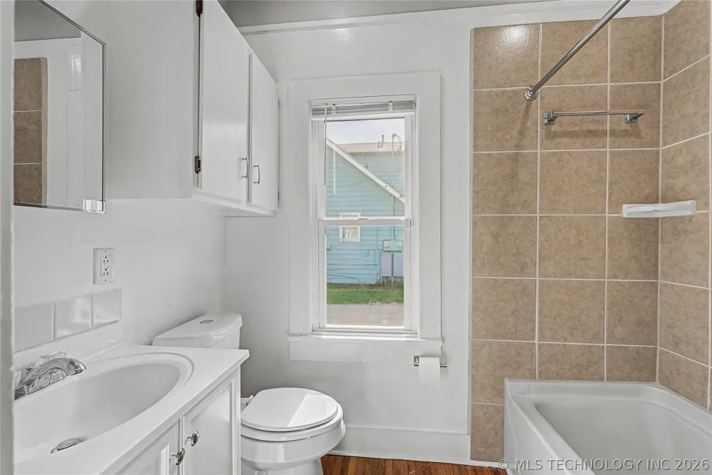2015 E 2nd Street Tulsa, OK 74104