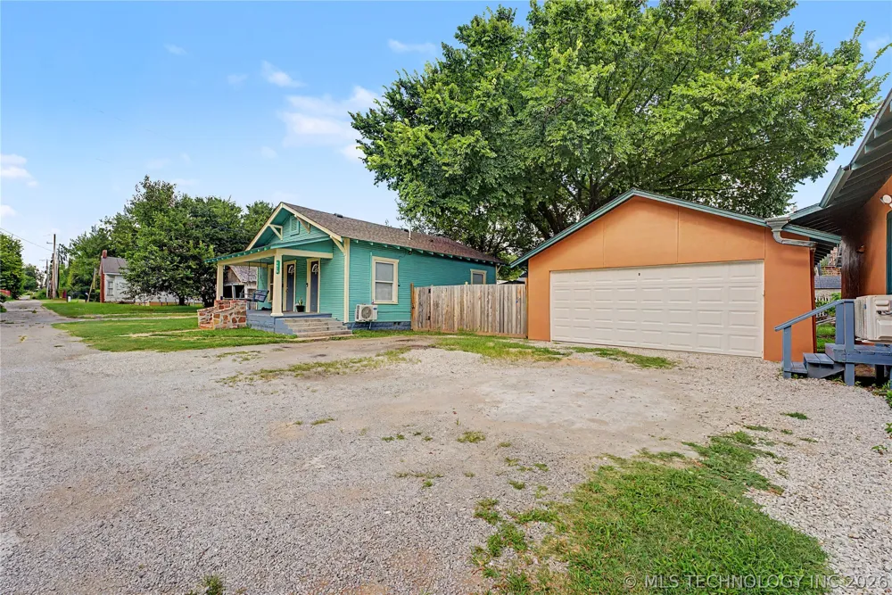 2015 E 2nd Street Tulsa, OK 74104