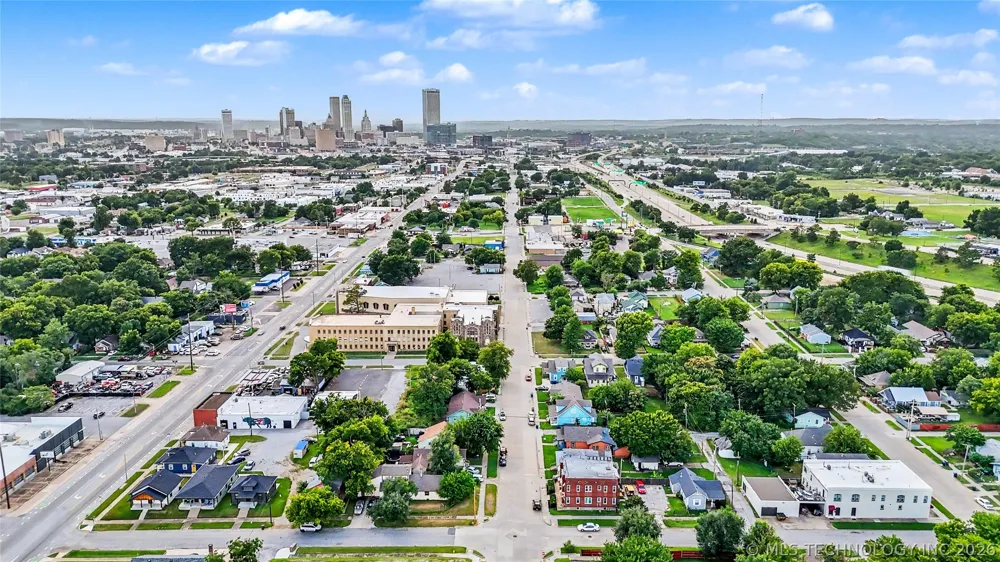 2015 E 2nd Street Tulsa, OK 74104