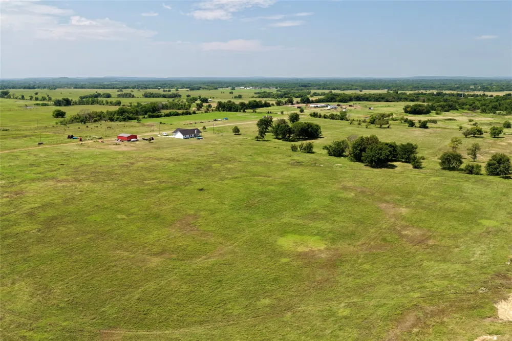 19400 S 300 ROAD Morris, OK 74445