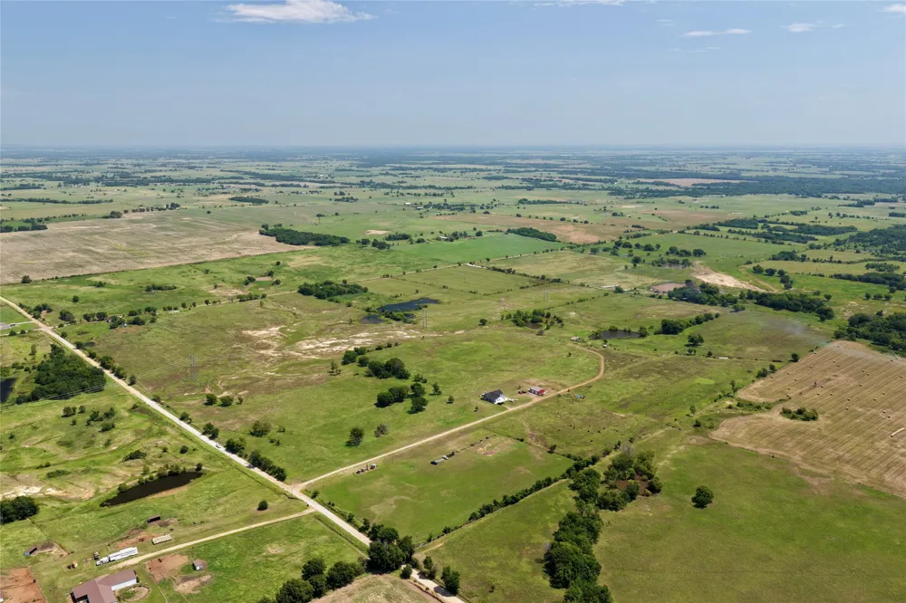 19400 S 300 ROAD Morris, OK 74445