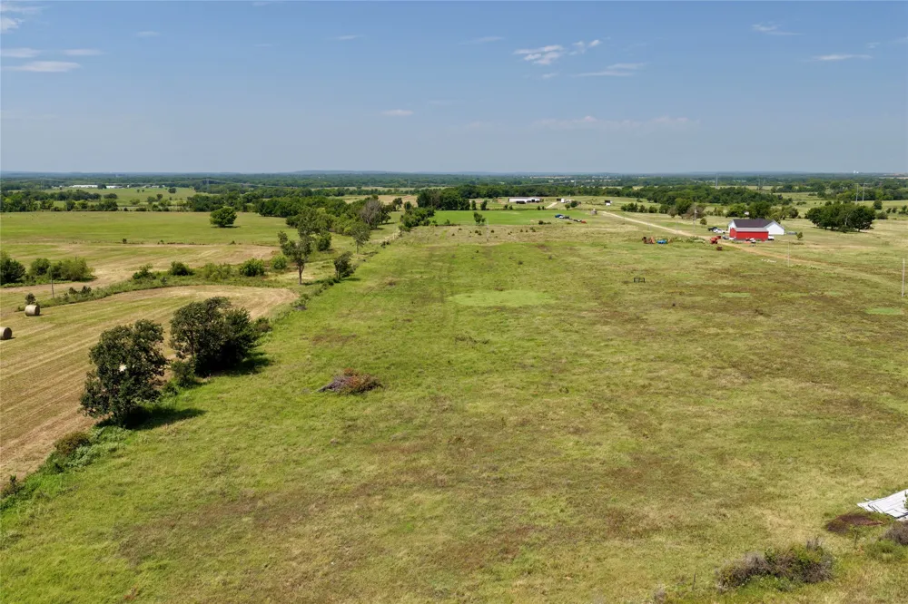 19400 S 300 ROAD Morris, OK 74445