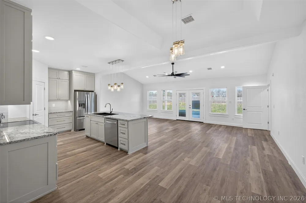 207 Lindsey Avenue Adair, OK 74330