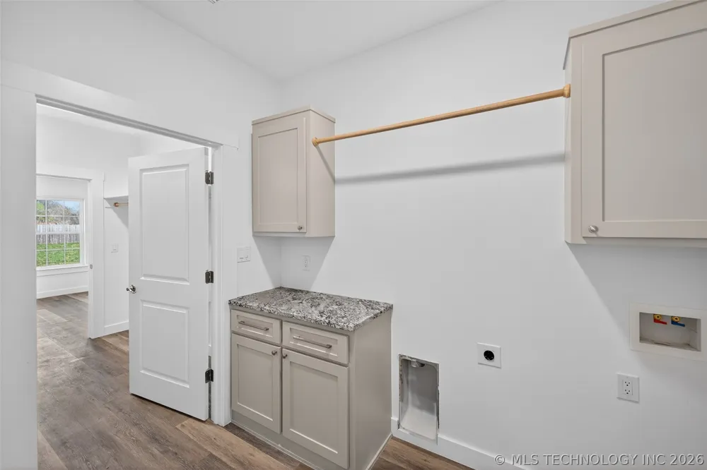 207 Lindsey Avenue Adair, OK 74330