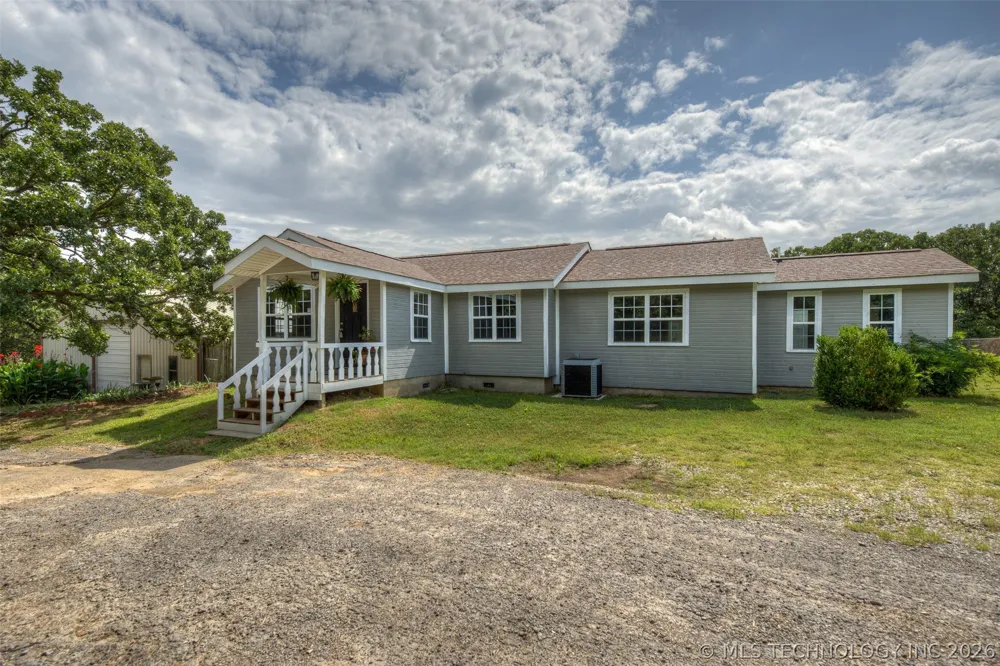 4912 S 165th WestAvenue Sand Springs, OK 74063