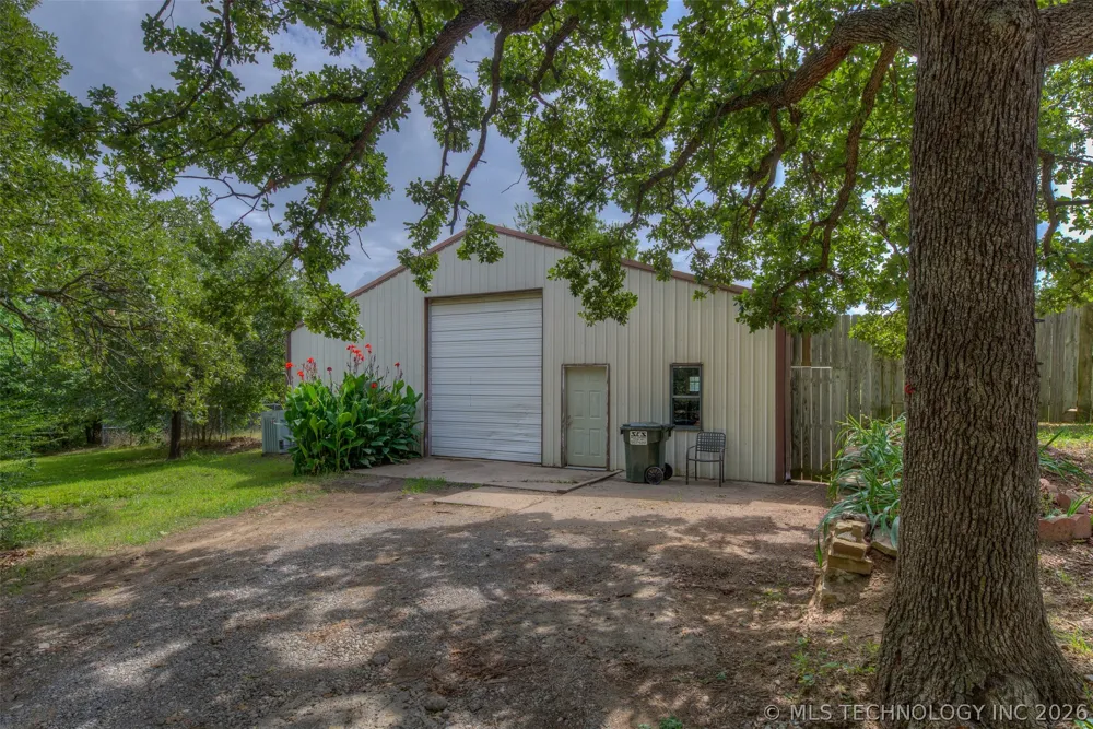 4912 S 165th WestAvenue Sand Springs, OK 74063