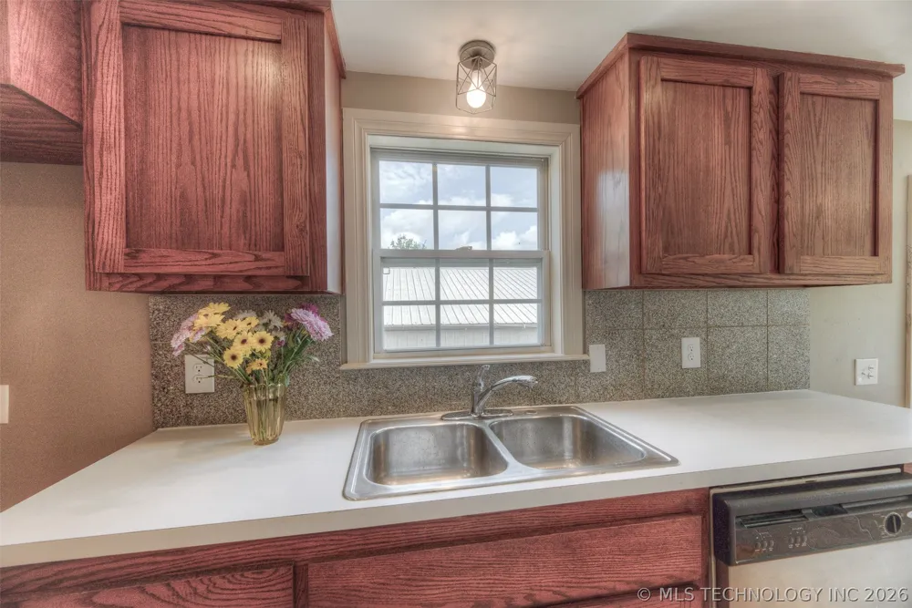 4912 S 165th WestAvenue Sand Springs, OK 74063