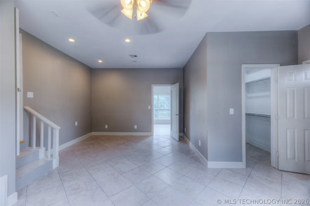 4912 S 165th WestAvenue Sand Springs, OK 74063