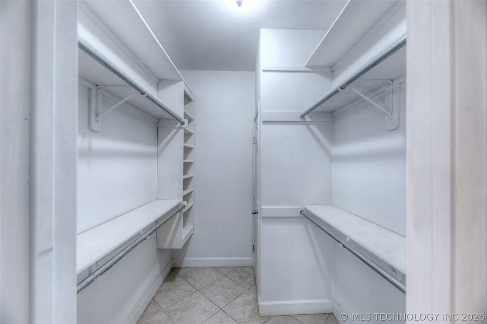 4912 S 165th WestAvenue Sand Springs, OK 74063