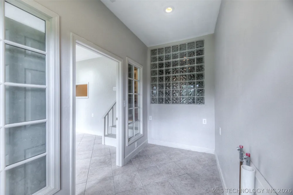 4912 S 165th WestAvenue Sand Springs, OK 74063