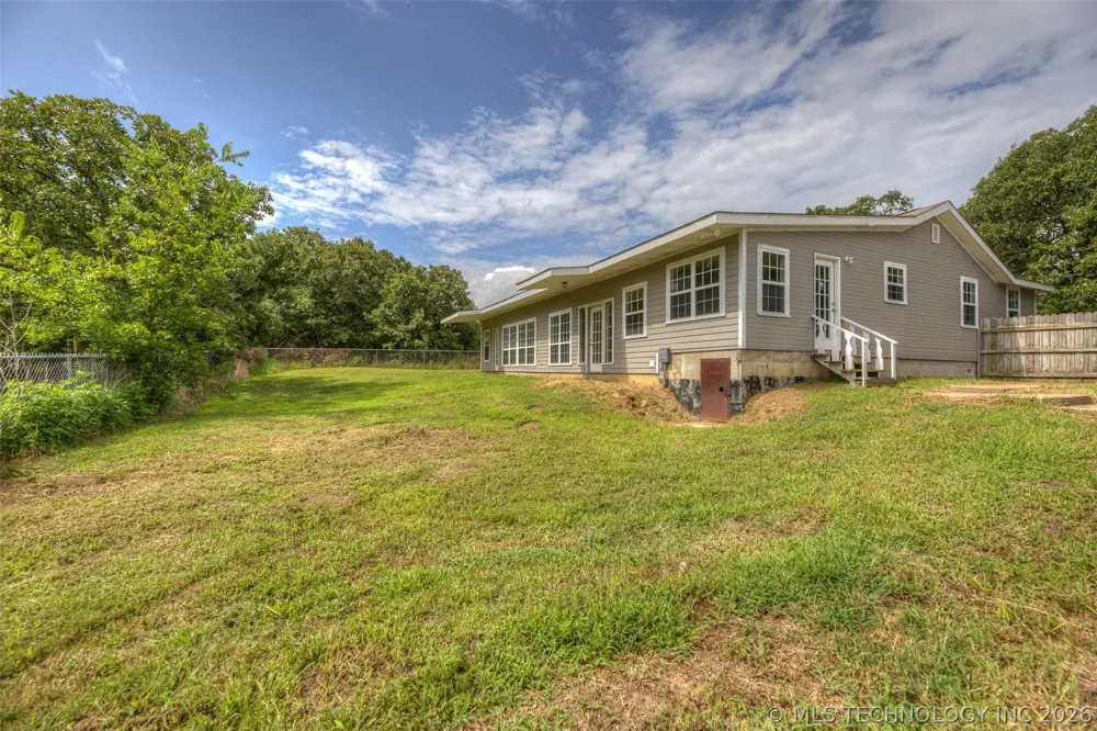 4912 S 165th WestAvenue Sand Springs, OK 74063