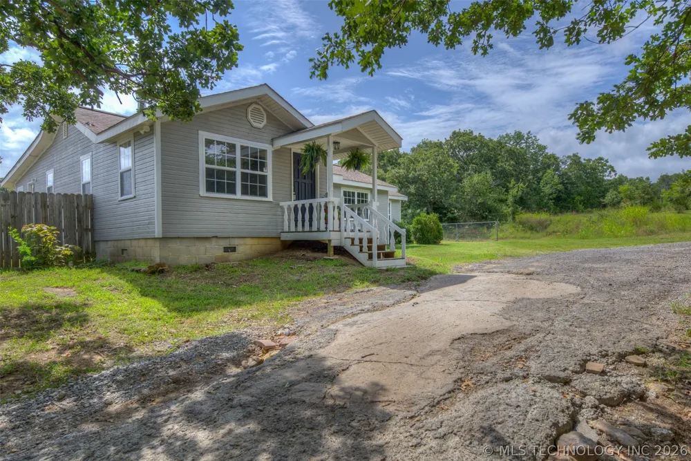 4912 S 165th WestAvenue Sand Springs, OK 74063