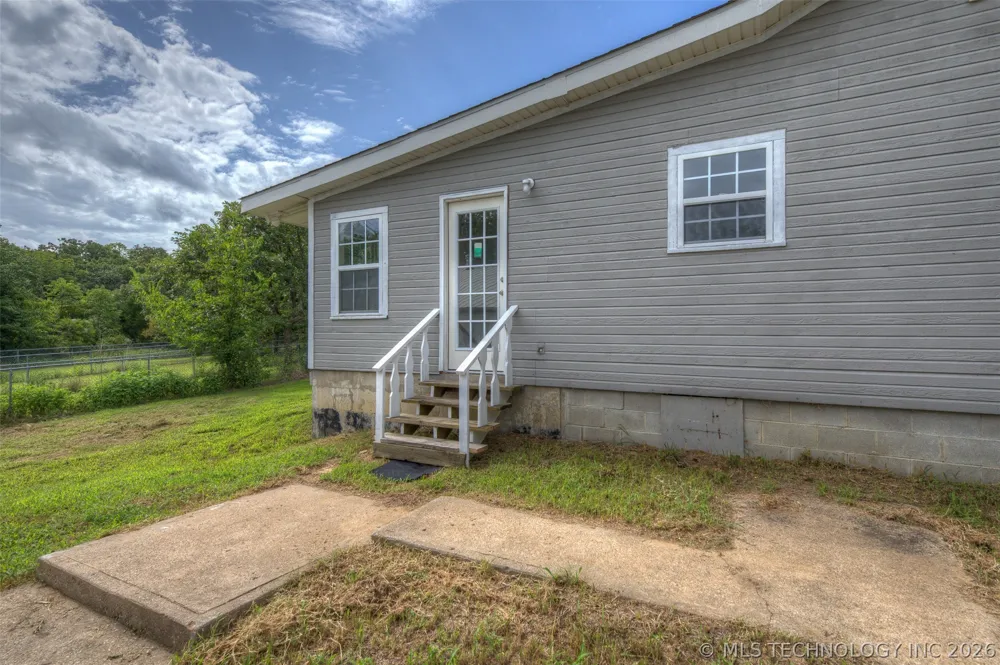 4912 S 165th WestAvenue Sand Springs, OK 74063