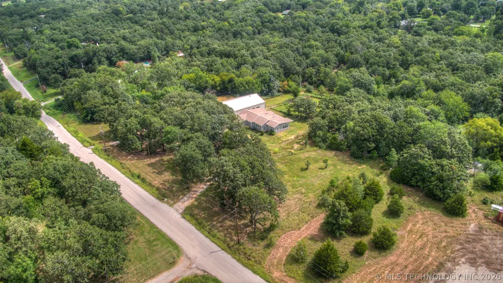 4912 S 165th WestAvenue Sand Springs, OK 74063