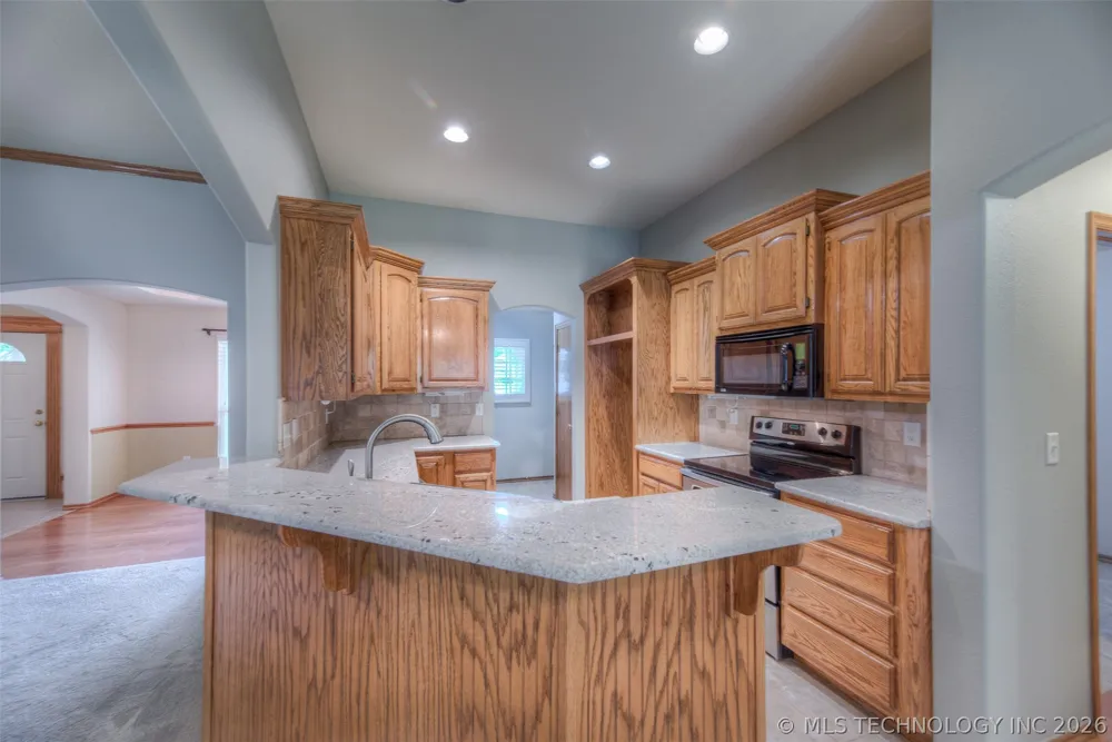 26382 E 111th Court Coweta, OK 74429