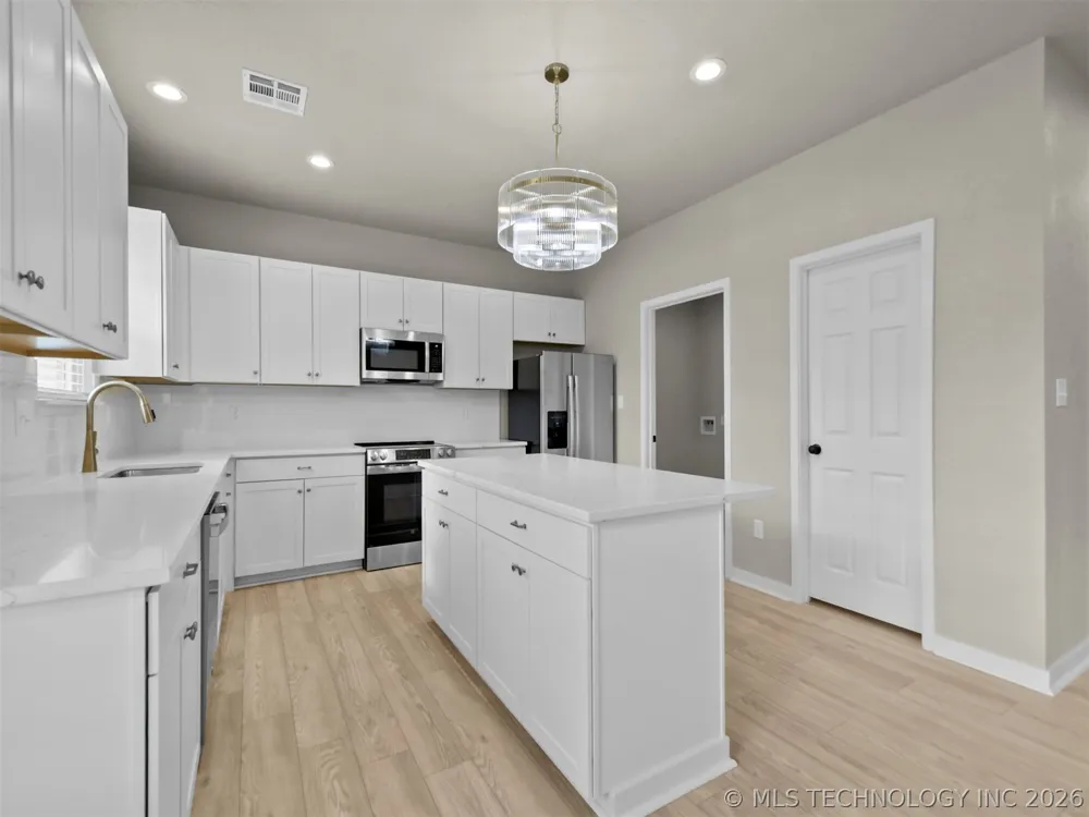 51 Aspen Circle Wilson, OK 73463