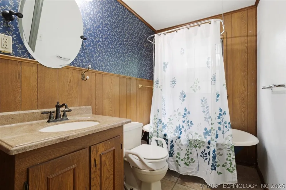 1103 5th Durant, OK 74701