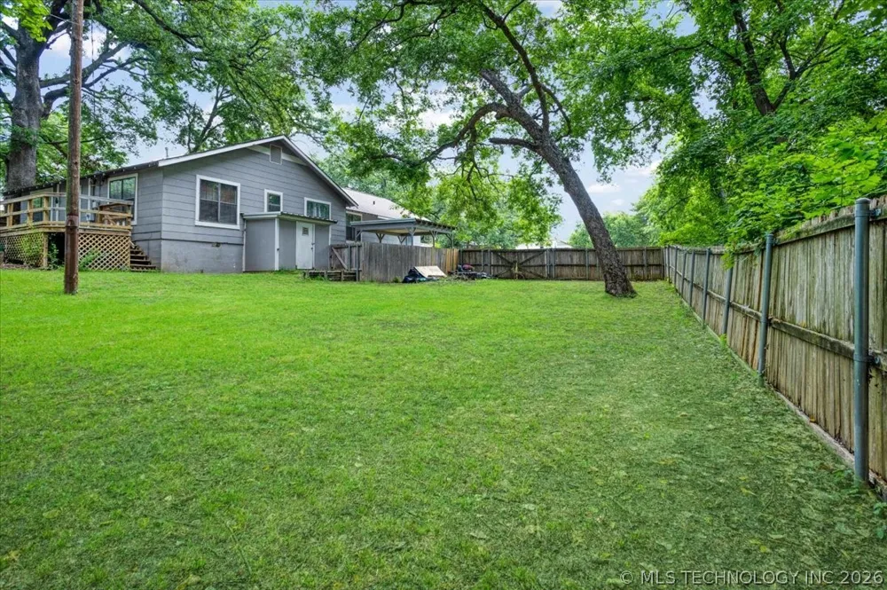 1103 5th Durant, OK 74701