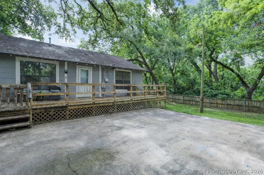 1103 5th Durant, OK 74701