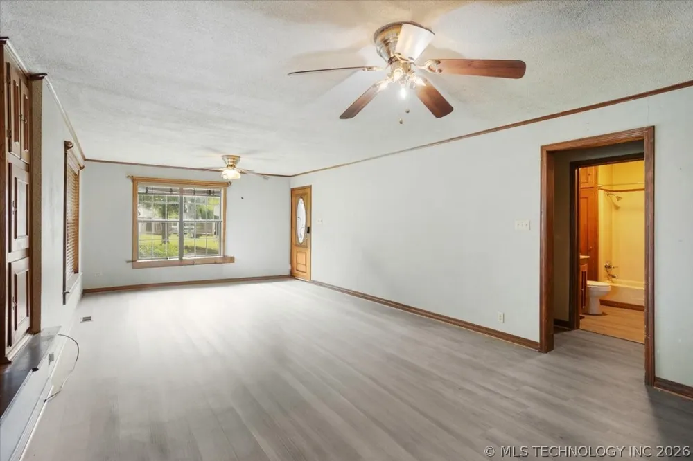 1103 5th Durant, OK 74701