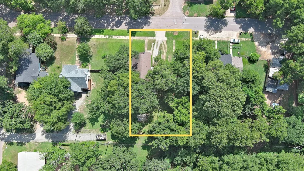 1103 5th Durant, OK 74701