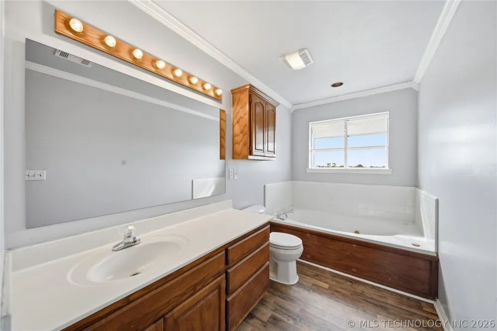 17817 Louisville Avenue Skiatook, OK 74070