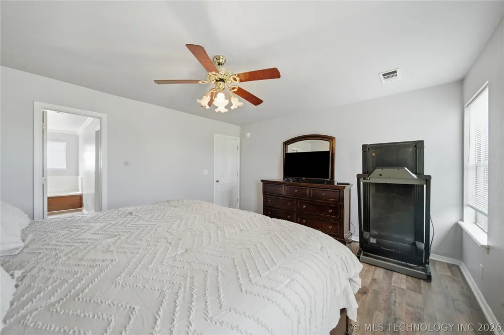 17817 Louisville Avenue Skiatook, OK 74070