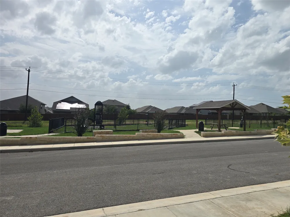 7520 Magnolia Village Village #101 San Antonio, TX 78252