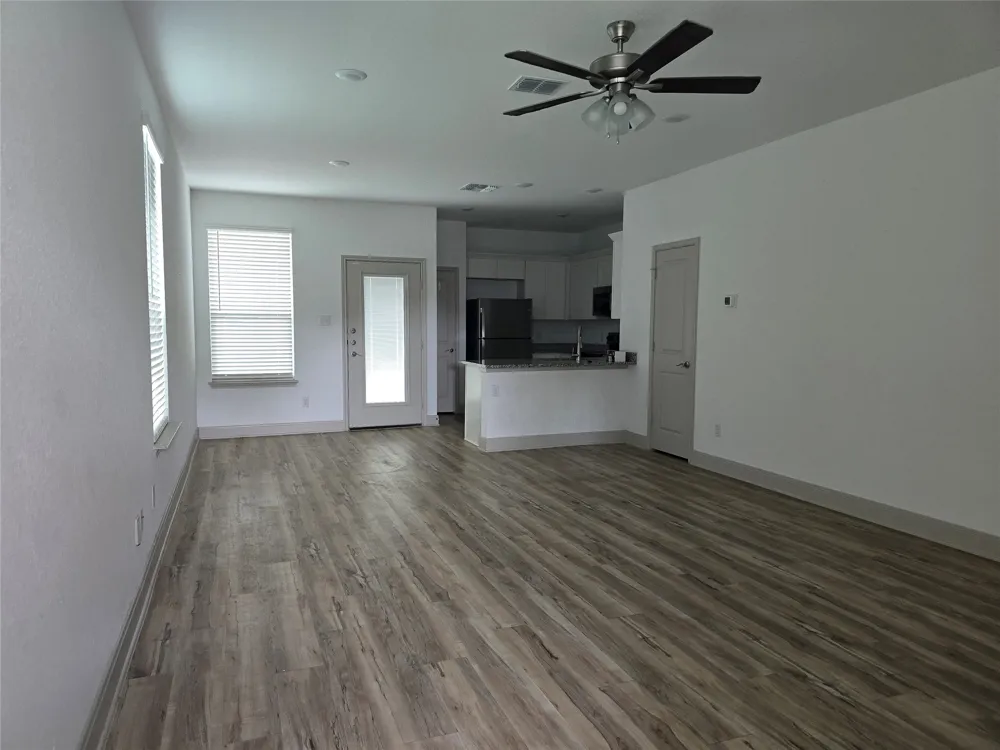 7520 Magnolia Village Village #101 San Antonio, TX 78252