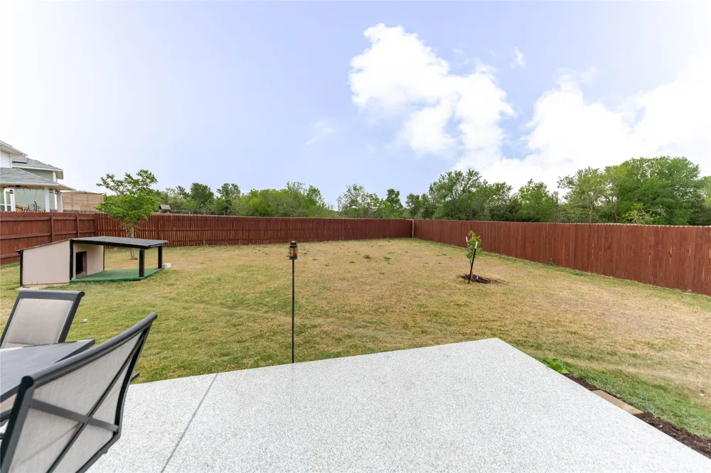 303 Schuyerville Drive Elgin, TX 78621