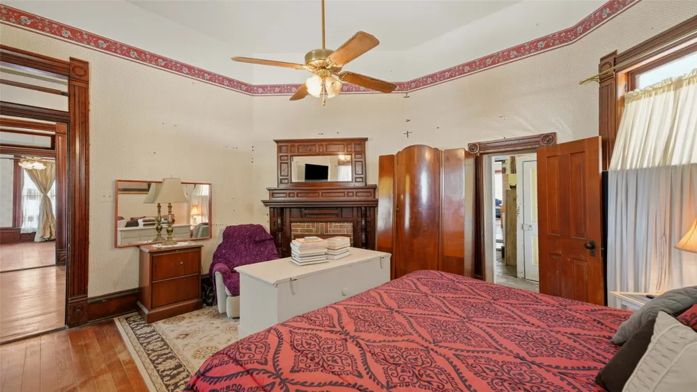 503 Main Street Martindale, TX 78655