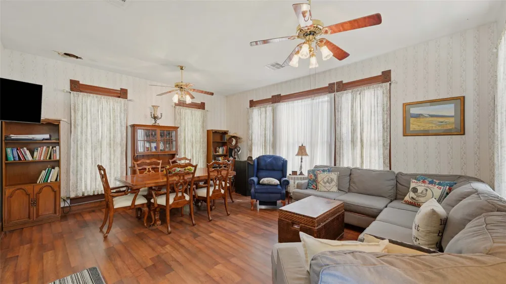 503 Main Street Martindale, TX 78655