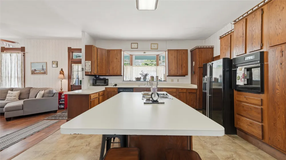 503 Main Street Martindale, TX 78655
