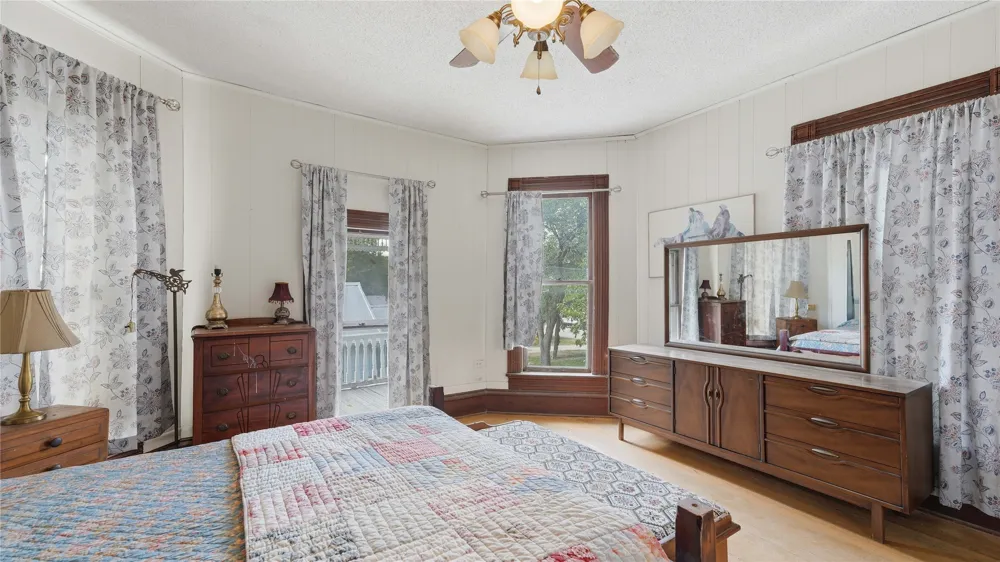 503 Main Street Martindale, TX 78655