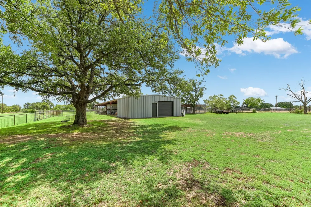 433 Paseo De Vaca Marble Falls, TX 78654