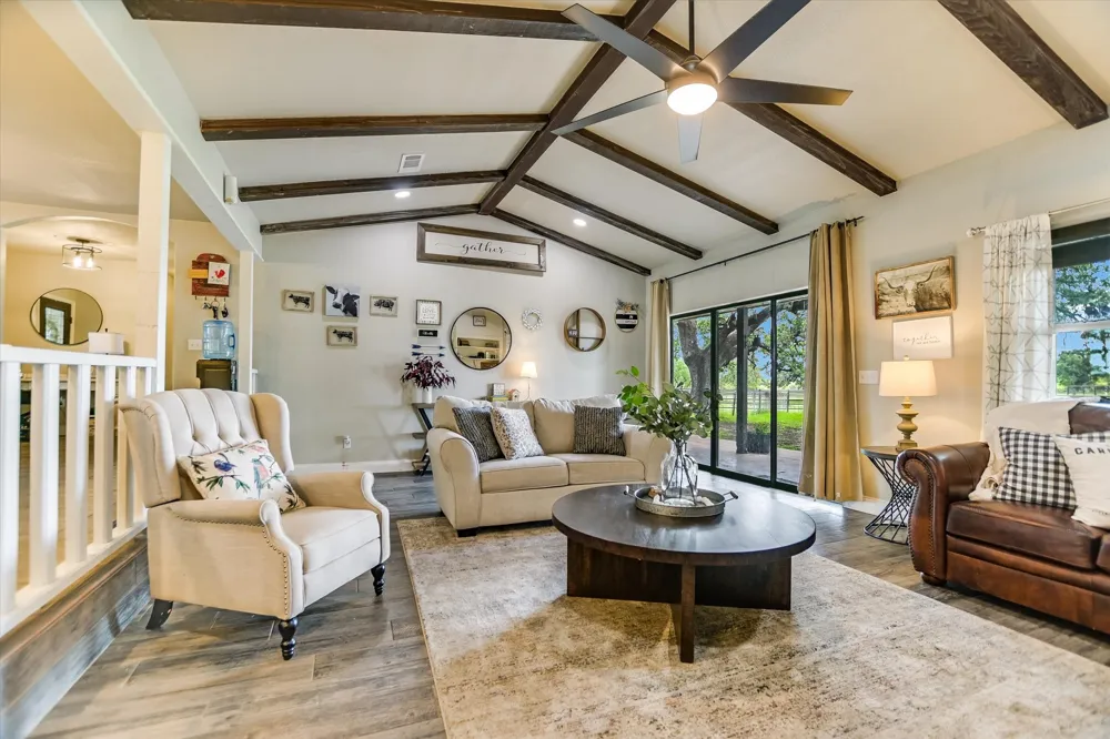 433 Paseo De Vaca Marble Falls, TX 78654