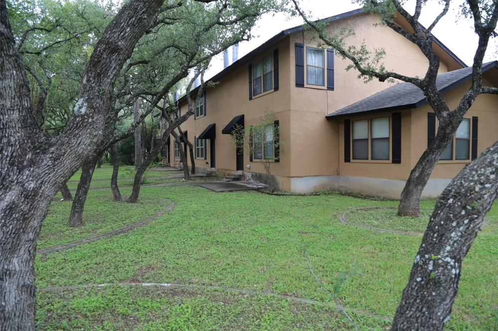 4 Deerfield Drive #D Wimberley, TX 78676